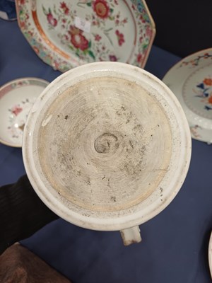 Lot 34 - A Chinese Imari Mug, circa 1730, of...