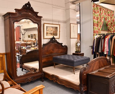 Lot 1159 - A 20th Century Stained Kingwood Bedroom Suite,...