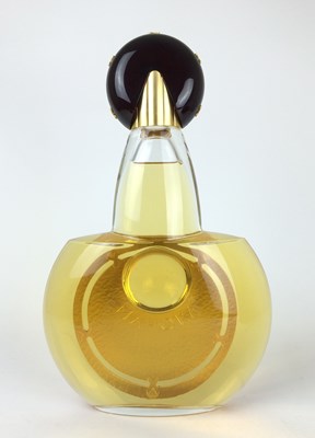 Lot 1086 - 'Mahora' by Guerlain Giant Dummy Factice, with...
