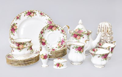 Lot 270 - A Royal Albert "Old Country Roses" Part Dinner...