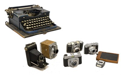 Lot 259 - Various Cameras