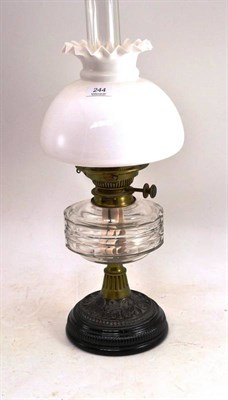 Lot 244 - A late Victorian oil lamp