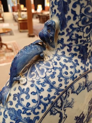 Lot 18 - A Chinese Porcelain Moon Flask, 19th century,...