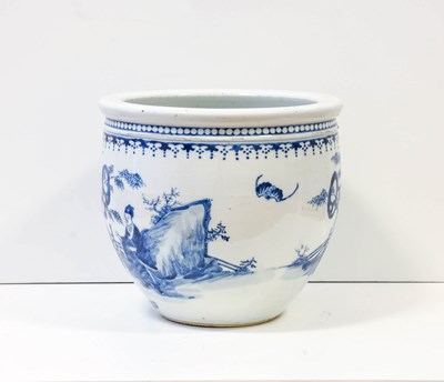 Lot 21 - A Chinese Porcelain Jardiniere, Kangxi reign...