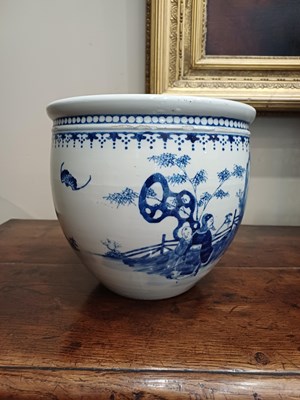Lot 21 - A Chinese Porcelain Jardiniere, Kangxi reign...