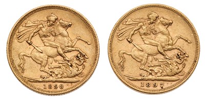 Lot 162 - 2x Victoria, Sovereigns, 1897M and 1898M, both...