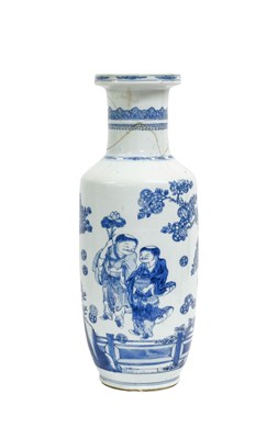 Lot 7 - A Chinese Porcelain Rouleau Vase, Kangxi,...