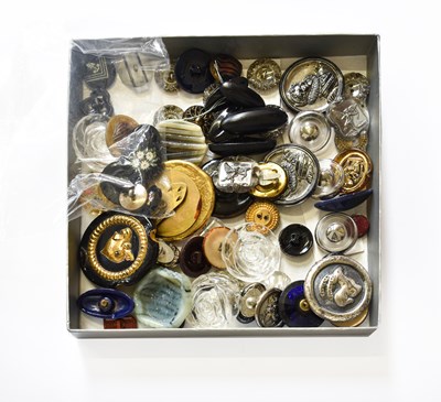 Lot 361 - Decorative Late 19th/Early 20th Century Glass...