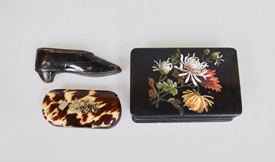 Lot 32 - A 19th Century Tortoiseshell Snuff Box, a boot...