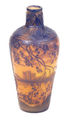 Lot 96 - A Christallerie de Pantin Cameo Glass Vase,...