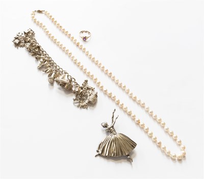 Lot 336 - A Small Quantity of Jewellery, comprisingo of...