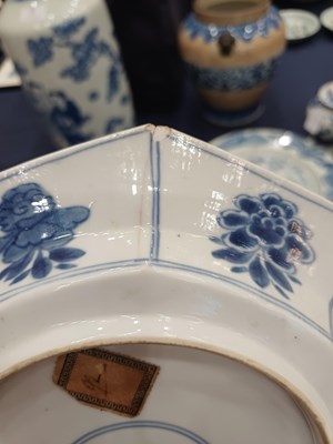 Lot 8 - A Chinese Porcelain Octagonal Plate, Kangxi,...