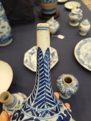 Lot 8 - A Chinese Porcelain Octagonal Plate, Kangxi,...