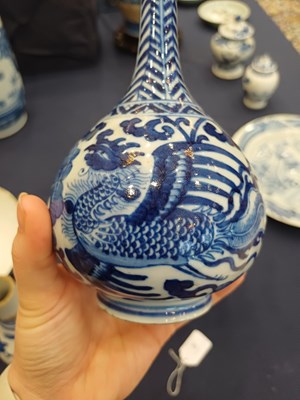 Lot 8 - A Chinese Porcelain Octagonal Plate, Kangxi,...