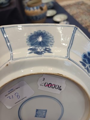 Lot 8 - A Chinese Porcelain Octagonal Plate, Kangxi,...