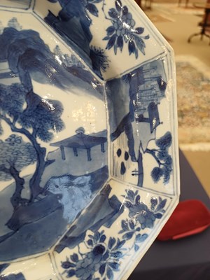 Lot 8 - A Chinese Porcelain Octagonal Plate, Kangxi,...