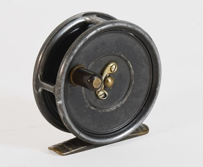 Lot 3120 - A Hardy Uniqua 2 5/8" Dup Mk 2 Fly Reel