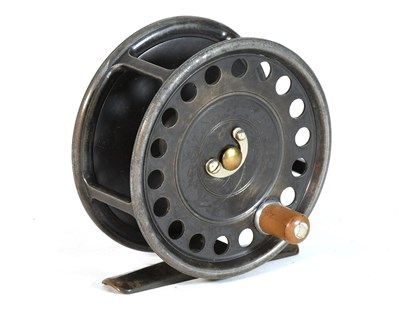 Lot 3122 - A Hardy Uniqua 3 3/4" Fly Reel