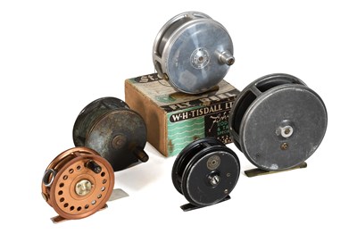 Lot 3046 - A Group of Fly Reels