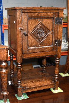 Lot 1396 - A Titchmarsh & Goodwin Style Oak Bedside...
