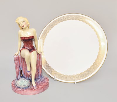 Lot 198 - A Kevin Francis Porcelain Figure by Peggy...