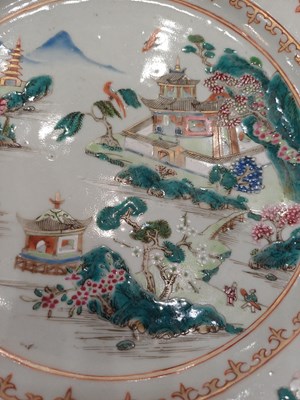 Lot 36 - A Chinese Armorial Porcelain Plate, Qianlong,...
