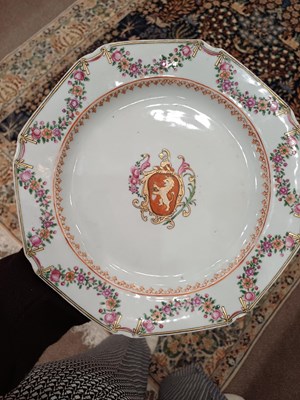 Lot 36 - A Chinese Armorial Porcelain Plate, Qianlong,...