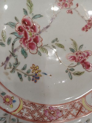 Lot 36 - A Chinese Armorial Porcelain Plate, Qianlong,...
