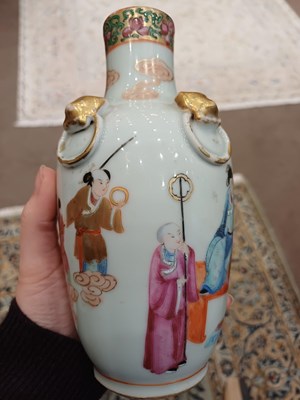 Lot 48 - A Cantonese Porcelain Vase, 19th century, of...