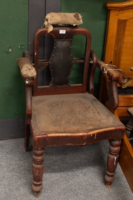 Lot 1336 - A 19th Century Mahogany Barbers Chair (af)