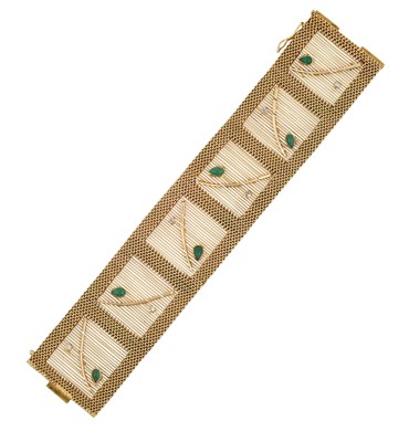 Lot 2242 - A Green Chrysoprase and Diamond Bracelet six...