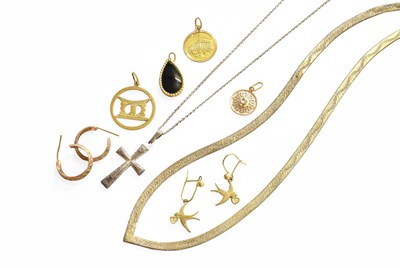 Lot 388 - A Small Quantity of Jewellery, comprising of a...