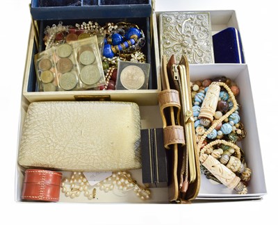 Lot 418 - A Quantity of Jewellery, comprising of a...