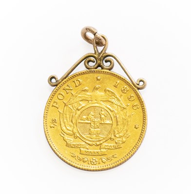 Lot 361 - A Half Pond Pendant, dated 1896, length 2.6 cms