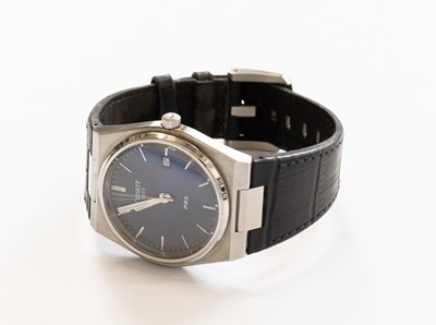 Lot 405 - A Stainless Steel Tissot Centre Seconds...