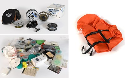 Lot 3155 - A Shakespeare Beaulite 4 /1/4" Wide Drum Fly Reel