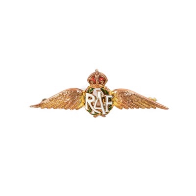 Lot 139 - A 9 Carat Gold and Enamel Sweetheart Brooch to...