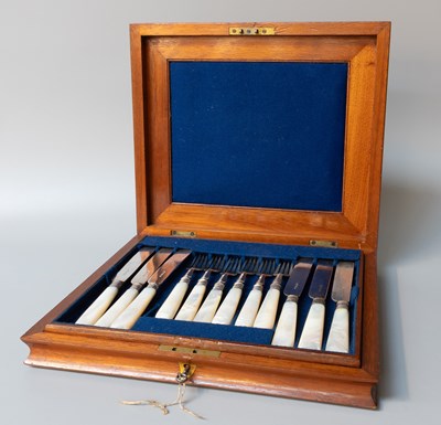 Lot 54 - A Cased Set of Victorian Silver and...
