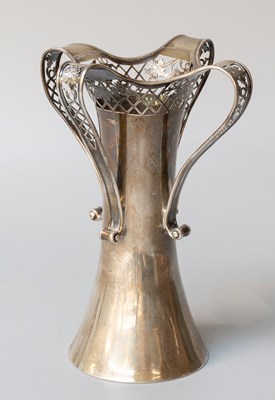 Lot 29 - An Edward VII Silver Vase, by Ackroyd Rhodes,...