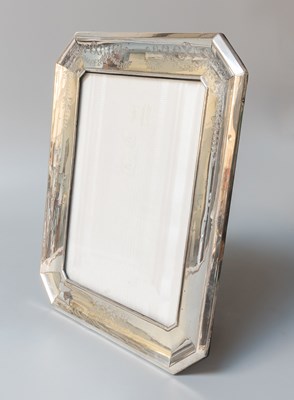 Lot 57 - A George V Silver-Mounted Photograph-Frame,...
