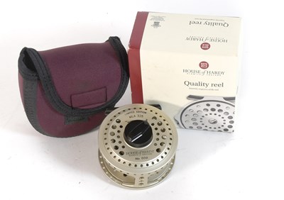 Lot 3099 - A Hardy MLA 325 Fly Reel