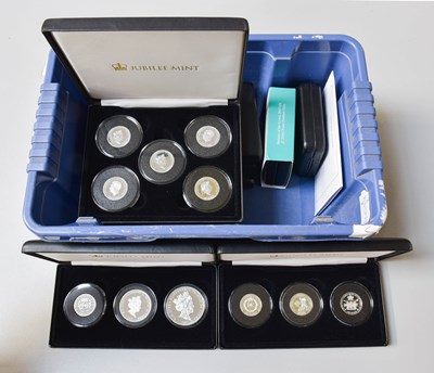 Lot 431 - A Collection of Cased Silver Proof Coins,...