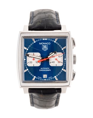 Lot 2174 - Tag Heuer: A Stainless Steel Automatic...