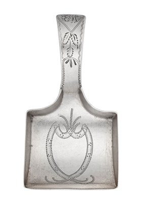 Lot 7 - A George III Silver Caddy-Spoon, by Cocks and...