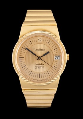 Lot 2157 - Omega: A Good 18 Carat Gold Electronic...
