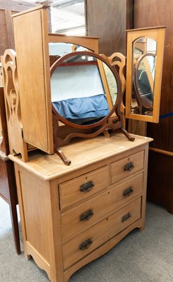 Lot 1318 - Bedroom Furniture, comprising a mirror fronted...