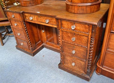 Lot 535 - A late 19th century pedestal desk