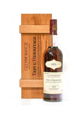 Lot 4155 - Glenmorangie 1975 "Tain L'Hermitage" Single...