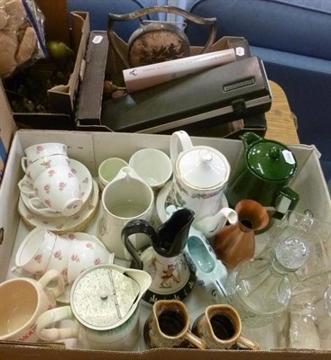 Lot 606 - Quantity of household china, glass, etc