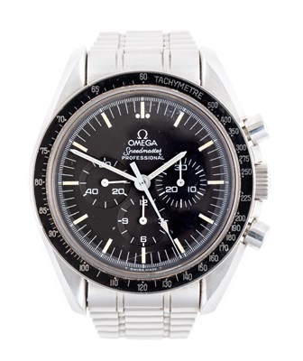 Lot 2173 - Omega: A Stainless Steel Chronograph...